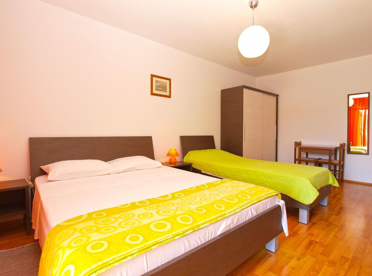 Rooms Ivica 1452 Fazana Exterior photo